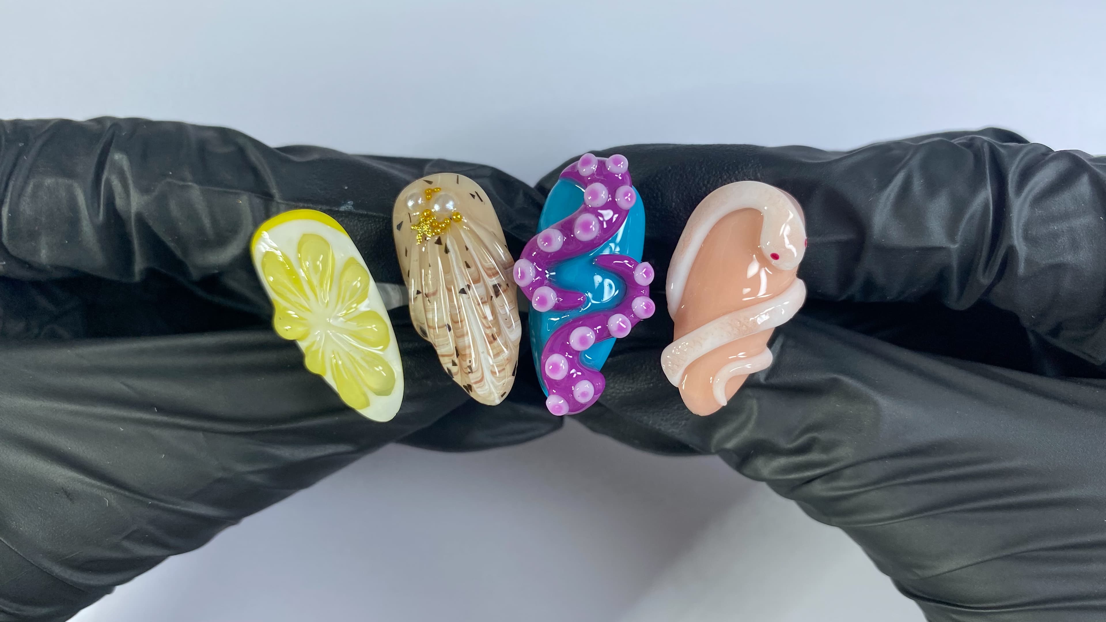 Painel com informações adicionais sobre o curso Nail Art na Prática